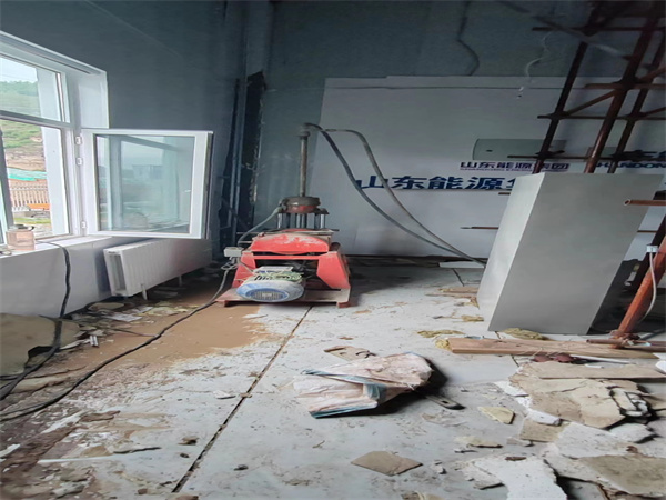 富顺地基基础下沉墙体裂缝加固注浆顶升施工